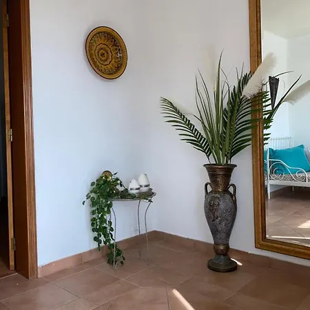 Moradia A 5 Minutos Da *