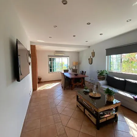 Moradia A 5 Minutos Da Albufeira